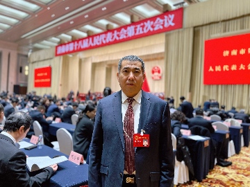 【長(zhǎng)田動(dòng)態(tài)】濟(jì)陽(yáng)街道董家村支部書(shū)記、長(zhǎng)田實(shí)業(yè)董事長(zhǎng)張勇參加濟(jì)南市第十八屆人民代表大會(huì)第五次會(huì)議